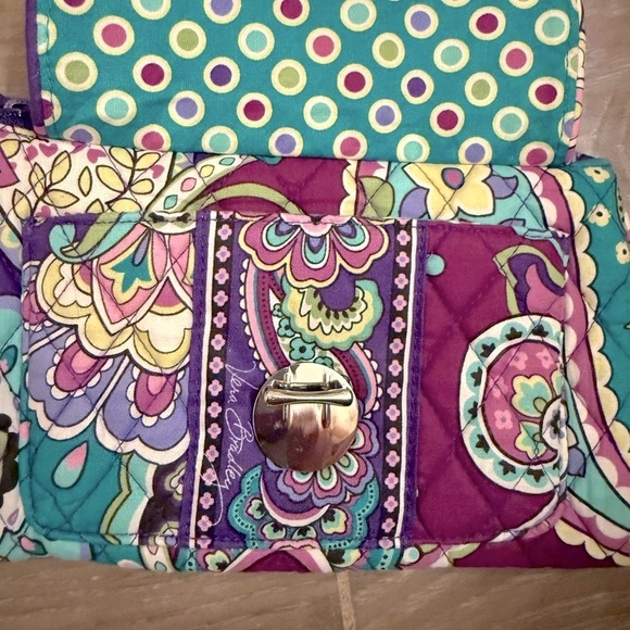 VERA  BRADLEY RETIRED HEATHER PATTERN QUILTED WRISTLET WITH  PUSH LOCK - Picture 9 of 11